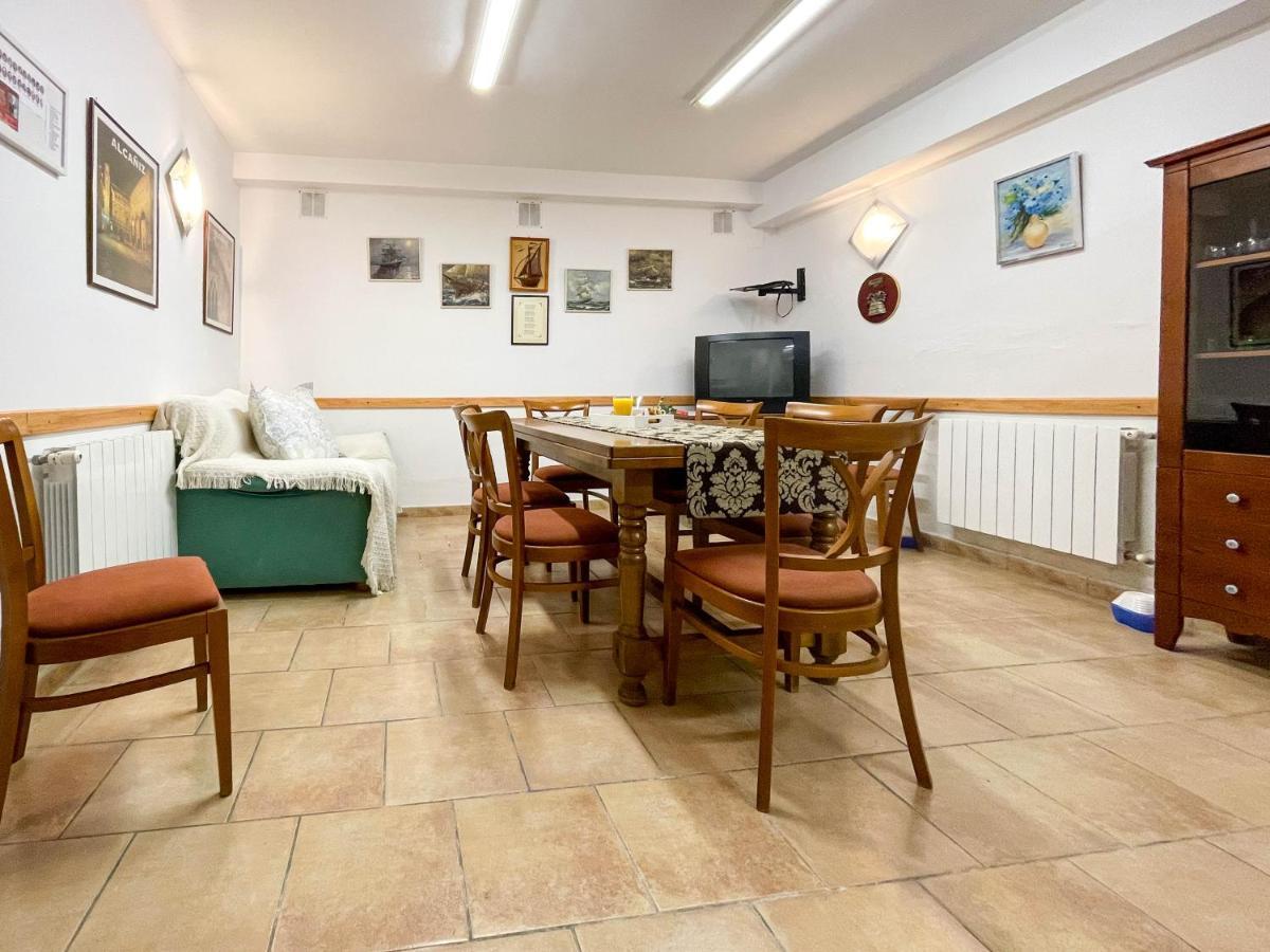 Casa Gala Biar. Tranquilidad, Encanto Y Aire Puro. Bagian luar foto